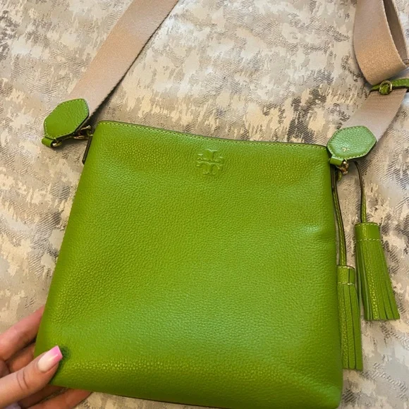 Tory Burch - Picture 1 of 8